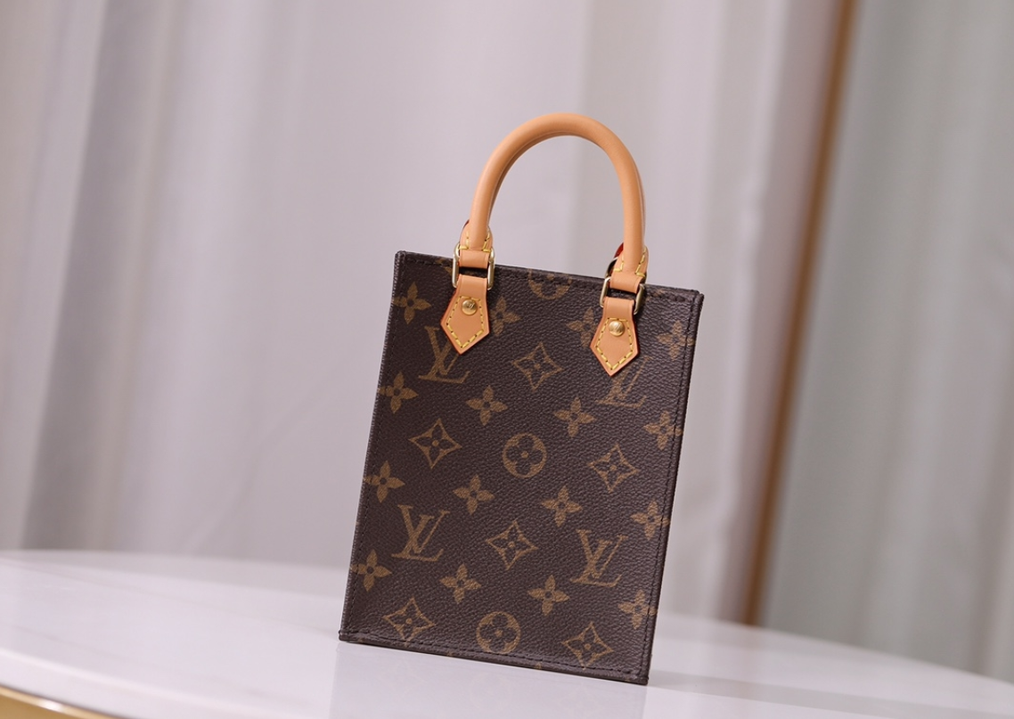 Elegant Fashion Handbag Premium Leather & Timeless Design