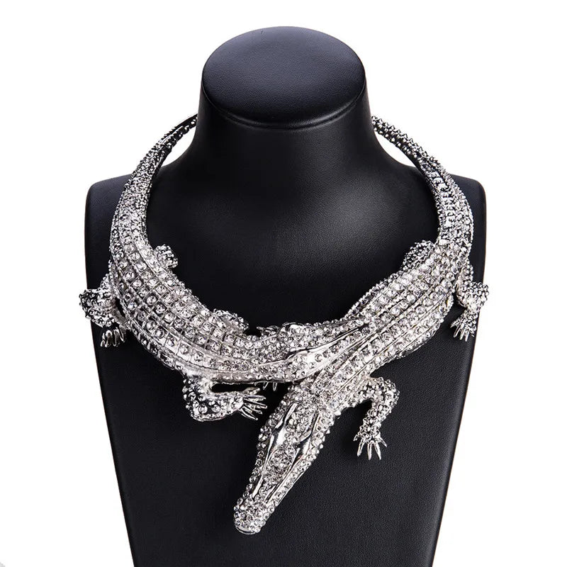 Ahmed New Design Exaggerated Punk Full Crystal Crocodile Necklace for Women Fashion Trending Statement Necklace Collar Bijoux