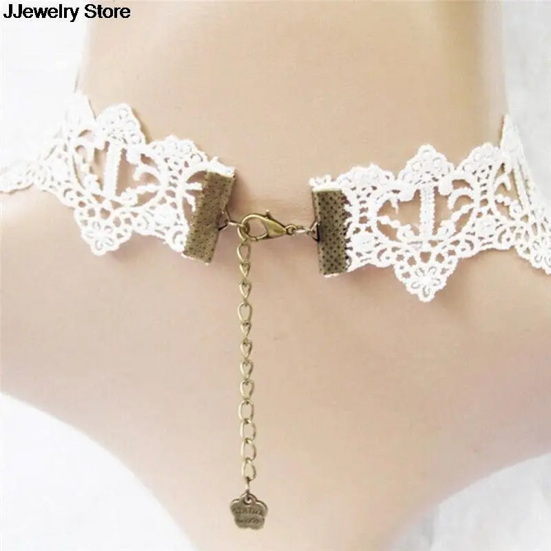 Fashion Elegant Vintage Imitation Pearl White Lace Statement Choker Necklaces Bridal Jewelry For Women Wedding Silver