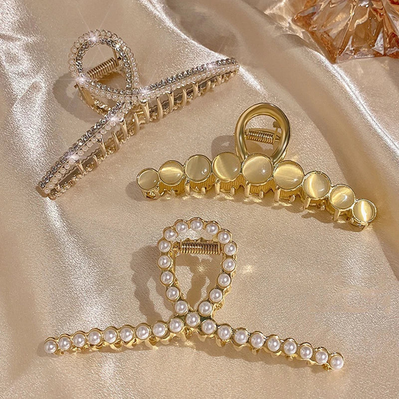 Metal Gold Pearl Hair Clips For Women Elegant Rhinestones Hair Claw Geometric Hollow Hairpins Vintage Barrette Hair Accessories