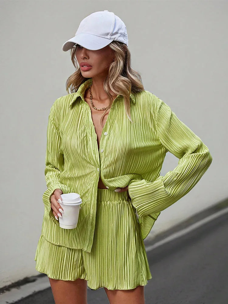 Causal Green Pleat Lapel Women Shorts Suits Fashion Long Sleeve Single Breasted Shirts 2 Piece Sets Female Summer Street Outfits