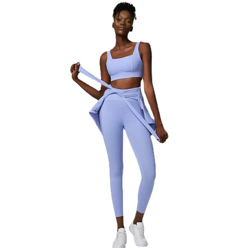 2023 PLUS TAILLES SUIGNES DE LA SIGNE FEMMES SET SPORTS SPORTS Vestes de gymnase + Bra + Leggings Vêtements pour la tenue de tenue de sport pour femmes