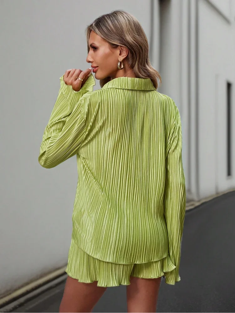 Causal Green Pleat Lapel Women Shorts Suits Fashion Long Sleeve Single Breasted Shirts 2 Piece Sets Female Summer Street Outfits