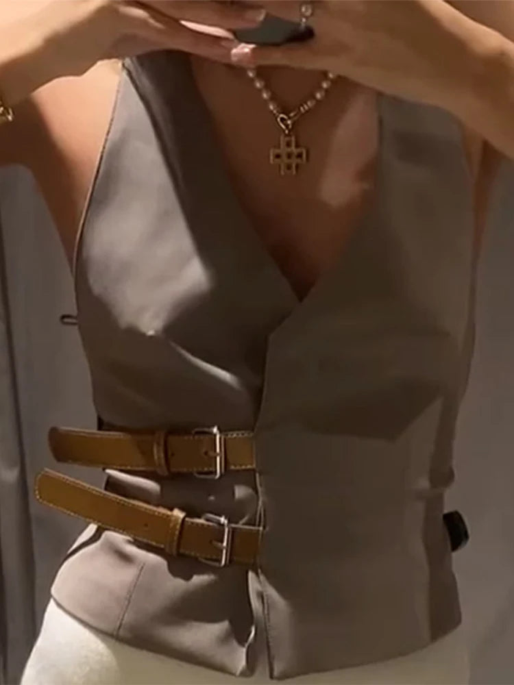 Fashion Leather Belts V-neck Halter Vest Women Elegant Sleeveless Backless Female Tanks Y2k 2024 Spring Summer Lady Waistcoat