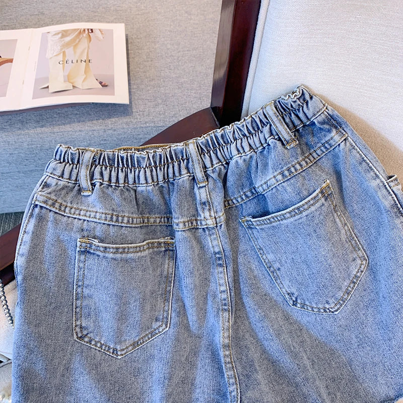 Plus-size women's summer denim shorts Washed denim fabric ripped design Street shorts Commuter party jeans asymmetrical design