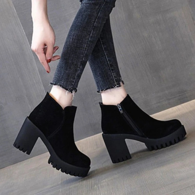 Footwear Punk Style Booties Black Female Ankle Boots Very High Heels Combat Short Shoes for Women Heeled Suede Winter 2024 Sale