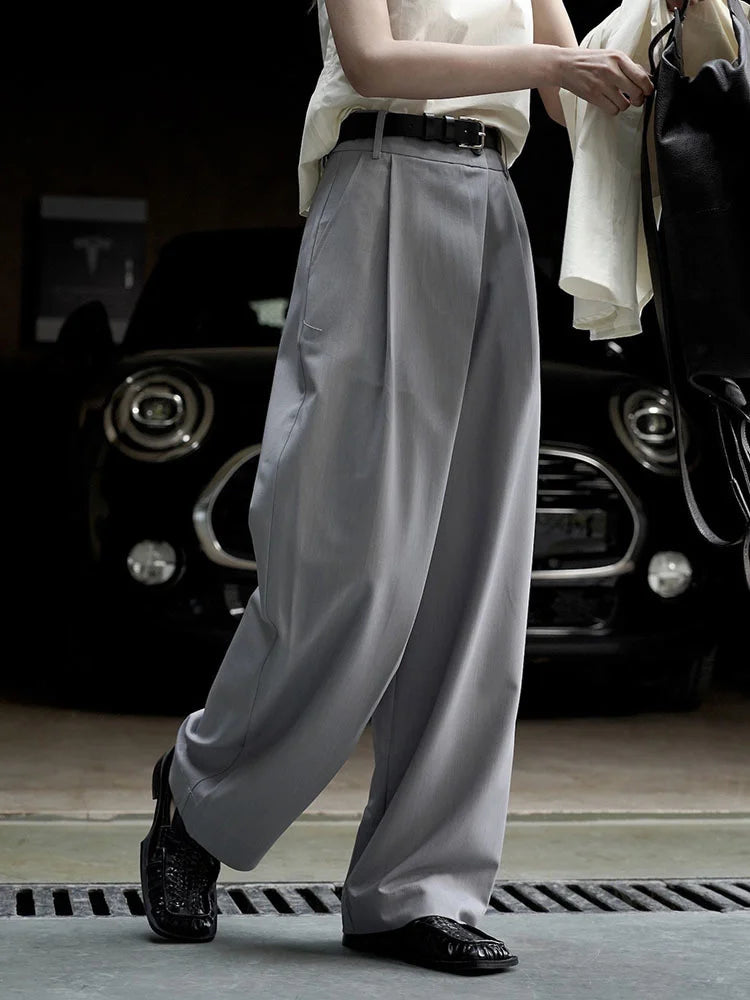 [LANMREM] Minimalism Irregular Pleated Pants Women Solid Straight Wide Leg Pants Korean Style Clothing 2024 Spring New 26D2368