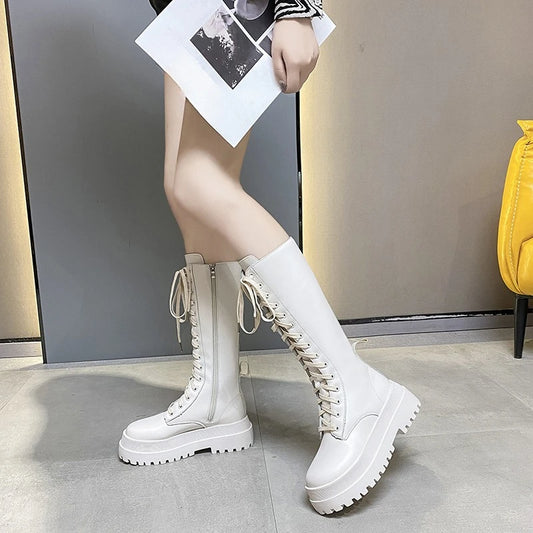 High Boots Platform Sports Shoes Woman New in White Black Women Boots Elegant Lolita Comfortable Flat on Sale Combat Boot Trend