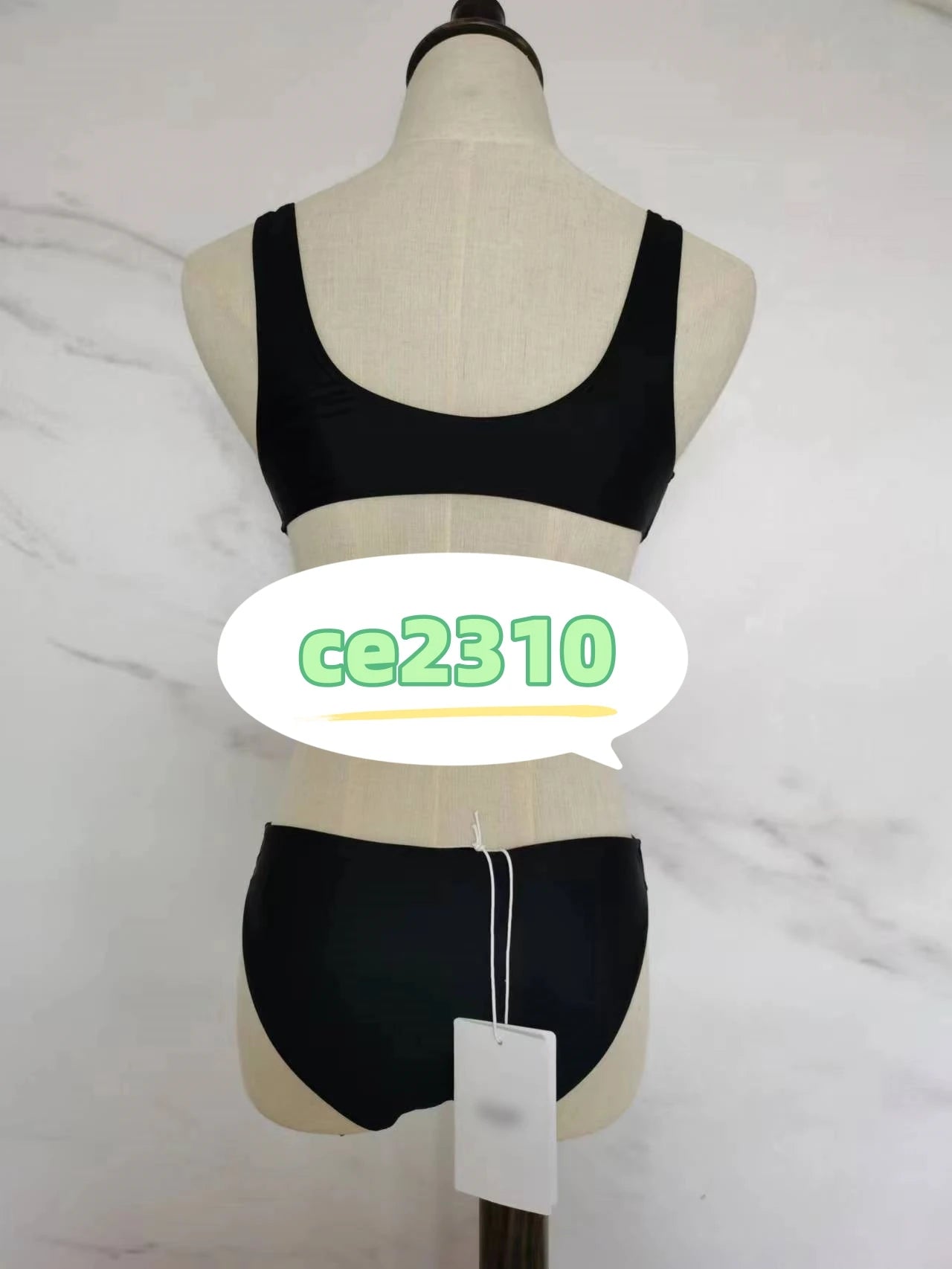 2024 NOVAS CHEGAGEM MULHERM BLACK Triangle Bikini Ins Design Luxurywear moda moda praia de verão