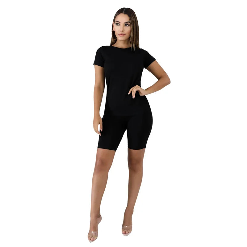 2024 Women Set Outfit Summer Abbigliamento sportivo Two pezzi O-Neck Short Short Tee Gym Tracking toni magliette Thirts Casual Style