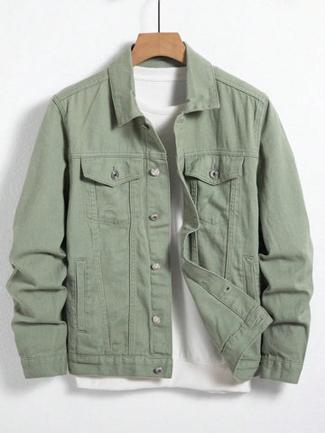 Men's denim jacket for spring and autumn. Green coat. Fashionable, trendy, simple style. For daily casual wear.
