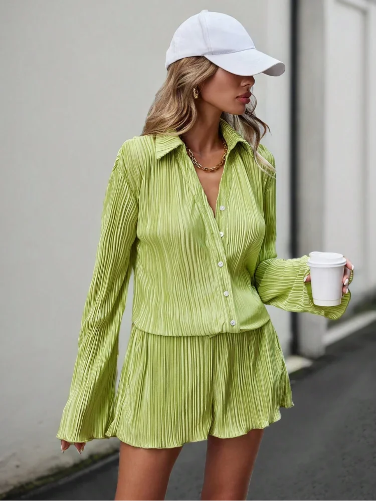 Causal Green Pleat Lapel Women Shorts Suits Fashion Long Sleeve Single Breasted Shirts 2 Piece Sets Female Summer Street Outfits