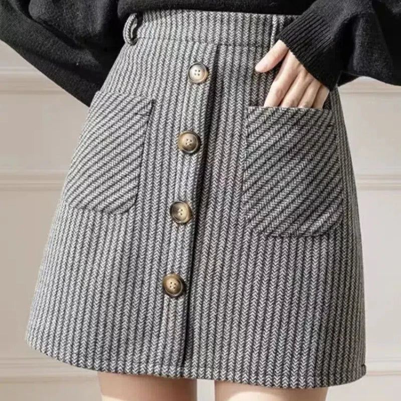 Sweet Fashion Autumn Winter Woolen Xiaoxiangfeng Women Plaid Pockets Button Korean Elegant High Waist Slim Short A-line Skirt