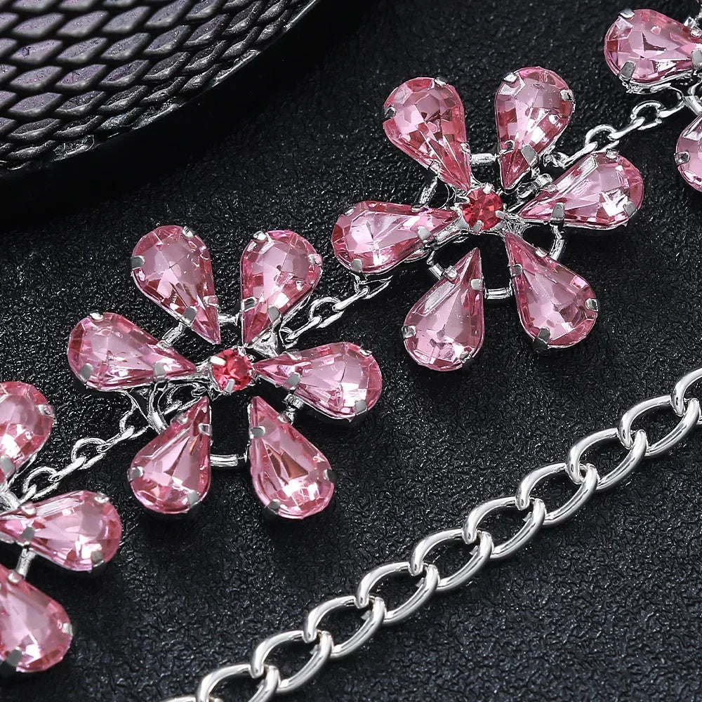 Fashion Pink Crystal Flowers Choker Necklace Statement Accessories Fashion Women Rhinestone Collar Necklace Clavicle Jewelry INS