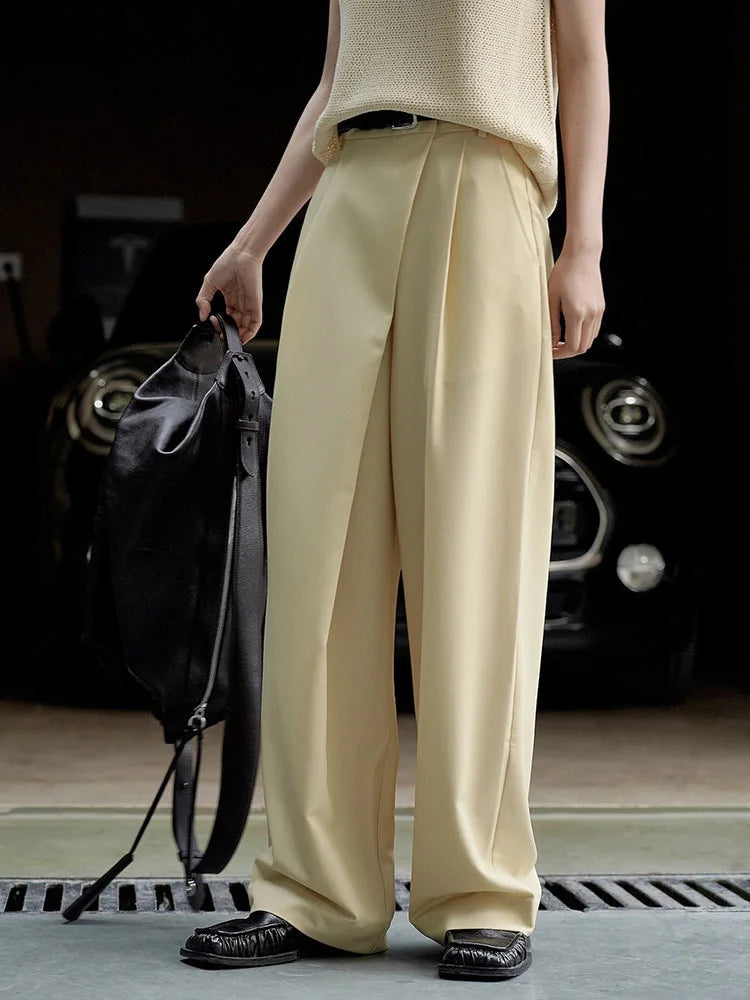 [LANMREM] Minimalism Irregular Pleated Pants Women Solid Straight Wide Leg Pants Korean Style Clothing 2024 Spring New 26D2368