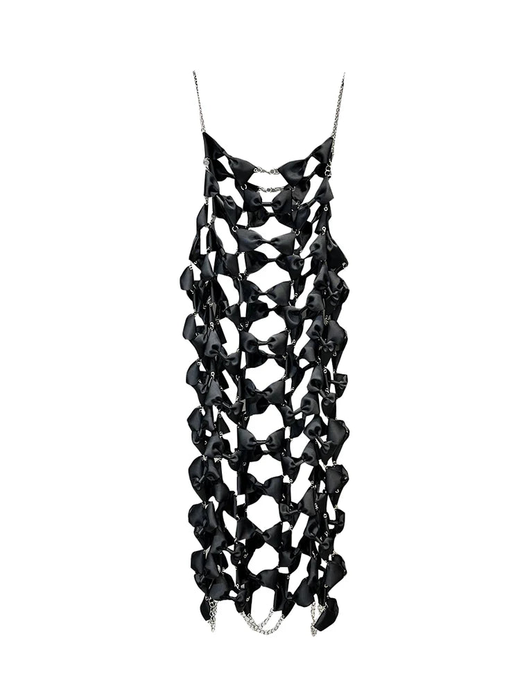 Deat itens novos de metal feminino Chain de arco emendado Vestido Hollow Out 2024 Spring Backless Sleeveless Pulles Vestres feminino 11xx6527